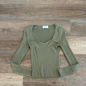 Olive sweetheart sweater